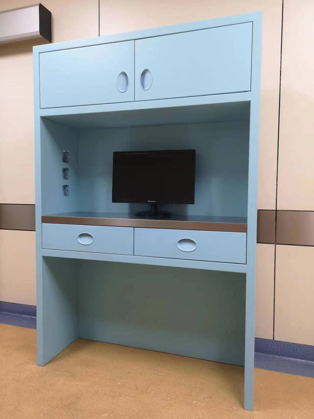 Комбинированный шкаф для больниц